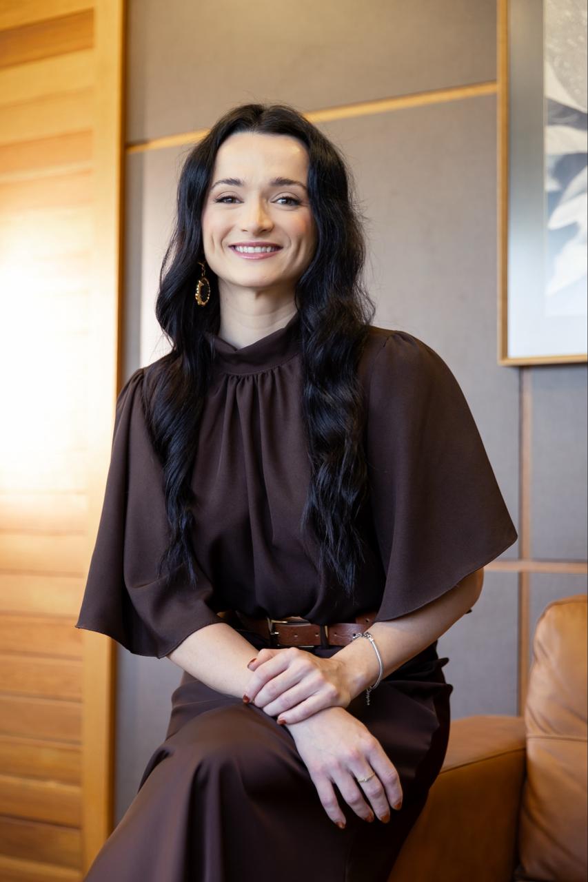 Dra. Ana Claudia Dacoregio